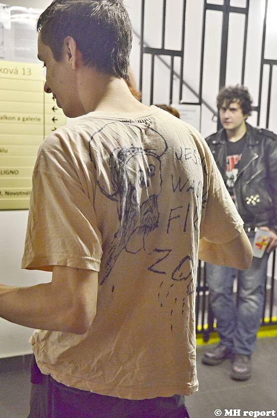 Velikonoční punkový večírek v Plzni: Šeříkovku ovládli Visací zámek a SPS