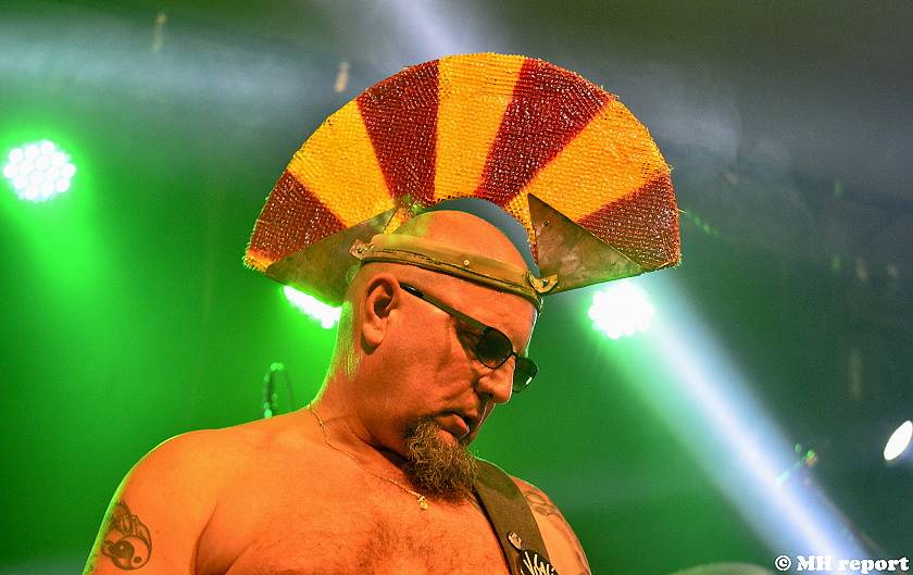 Velikonoční punkový večírek v Plzni: Šeříkovku ovládli Visací zámek a SPS