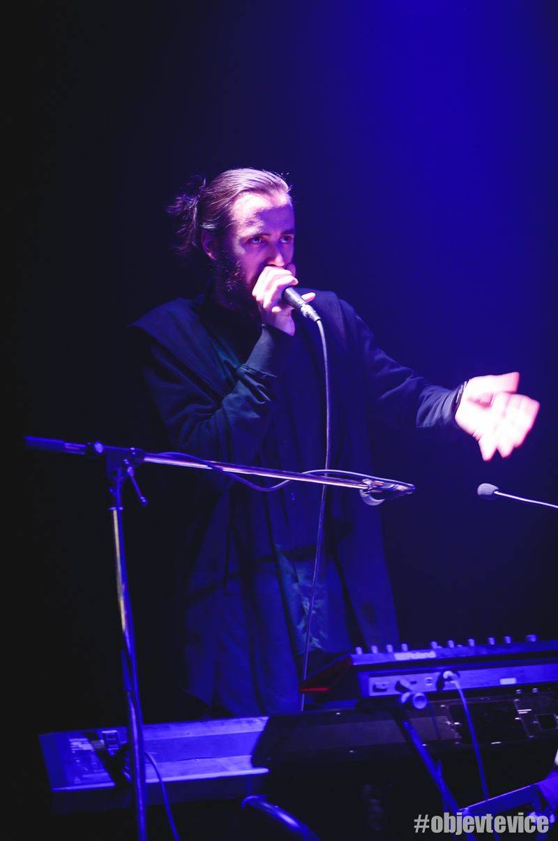 První jarní party na palubě Cargo Gallery obstarali Dan Bárta, En.dru a JeN Hovorka