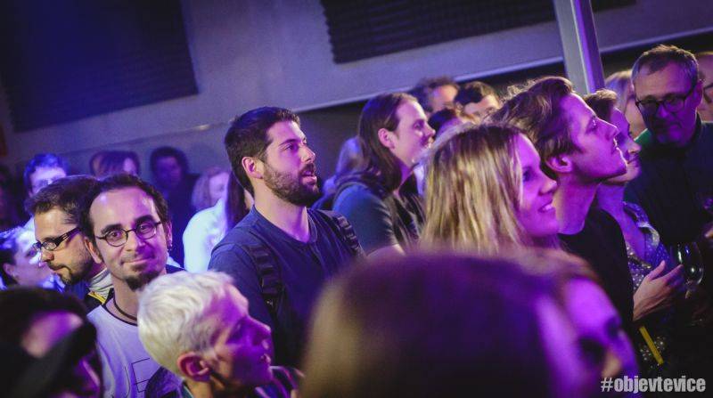 První jarní party na palubě Cargo Gallery obstarali Dan Bárta, En.dru a JeN Hovorka