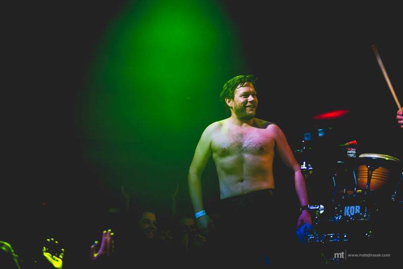 J.A.R. eskalovali dobro v Lucerna Music Baru, desku jim pokřtil Matěj Ruppert