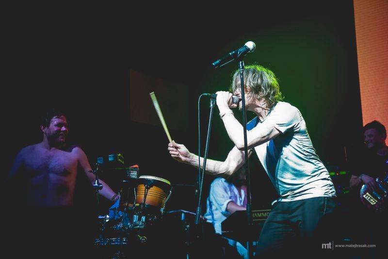 J.A.R. eskalovali dobro v Lucerna Music Baru, desku jim pokřtil Matěj Ruppert