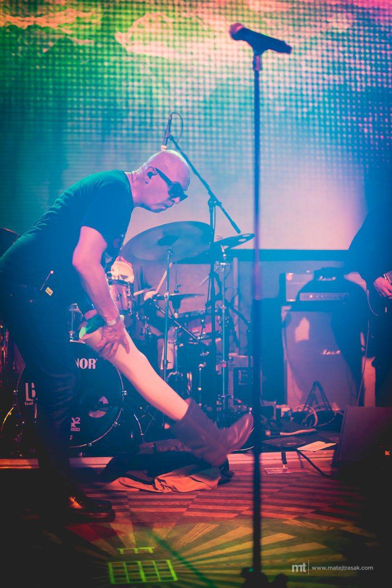 J.A.R. eskalovali dobro v Lucerna Music Baru, desku jim pokřtil Matěj Ruppert