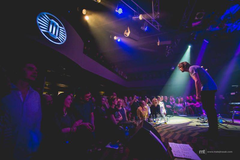 J.A.R. eskalovali dobro v Lucerna Music Baru, desku jim pokřtil Matěj Ruppert