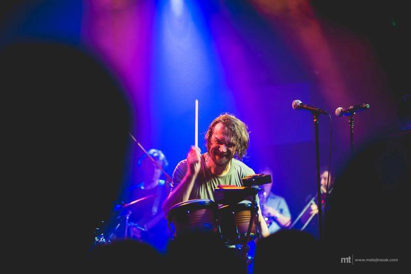 J.A.R. eskalovali dobro v Lucerna Music Baru, desku jim pokřtil Matěj Ruppert