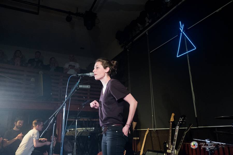 Teepee pokřtili EP Mirrors v Plzni na společném koncertě s No Distance Paradise 