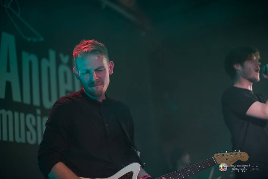 Teepee pokřtili EP Mirrors v Plzni na společném koncertě s No Distance Paradise 