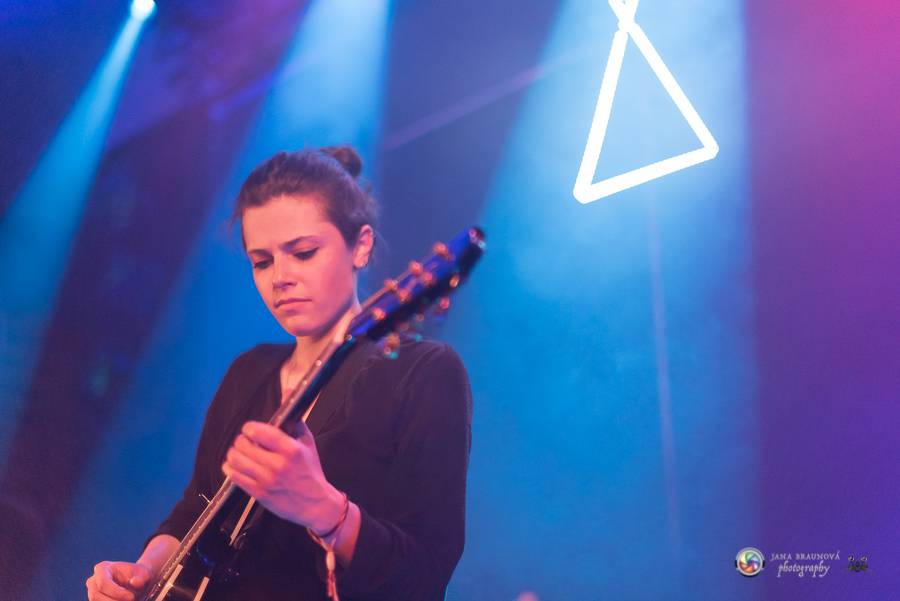 Teepee pokřtili EP Mirrors v Plzni na společném koncertě s No Distance Paradise 