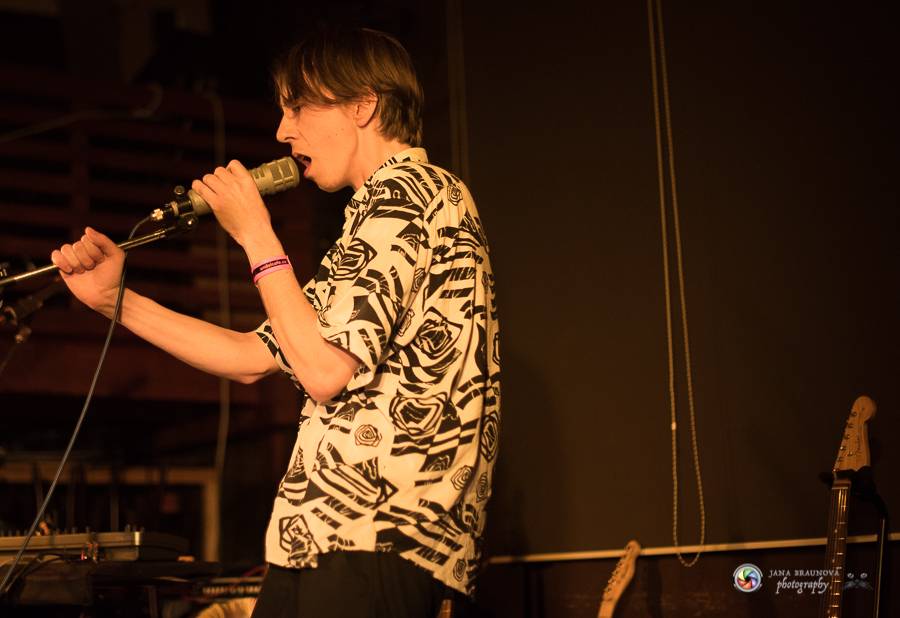 Teepee pokřtili EP Mirrors v Plzni na společném koncertě s No Distance Paradise 