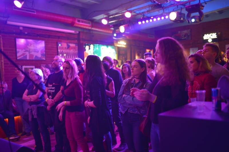 Středověcí Korben Dallas zaparkovali v ostravské garáži