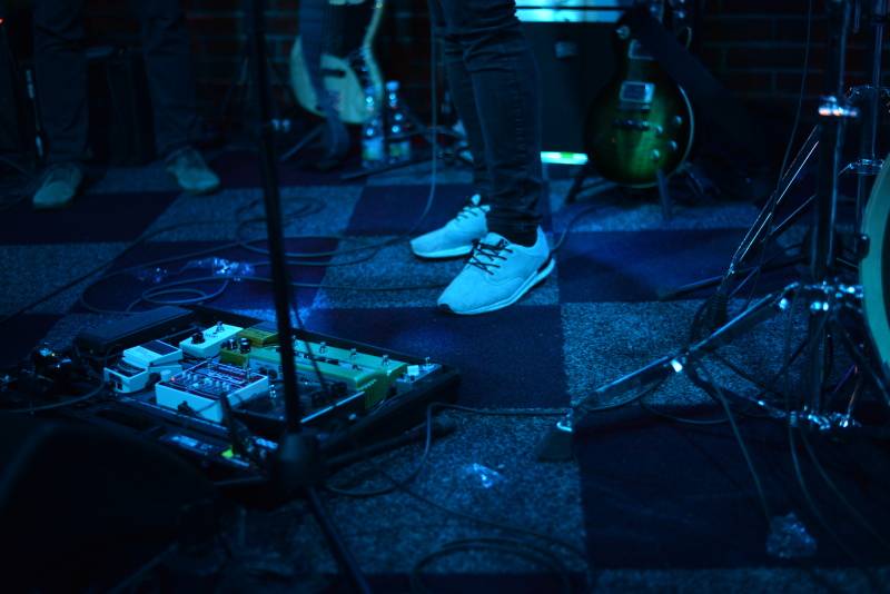 Středověcí Korben Dallas zaparkovali v ostravské garáži