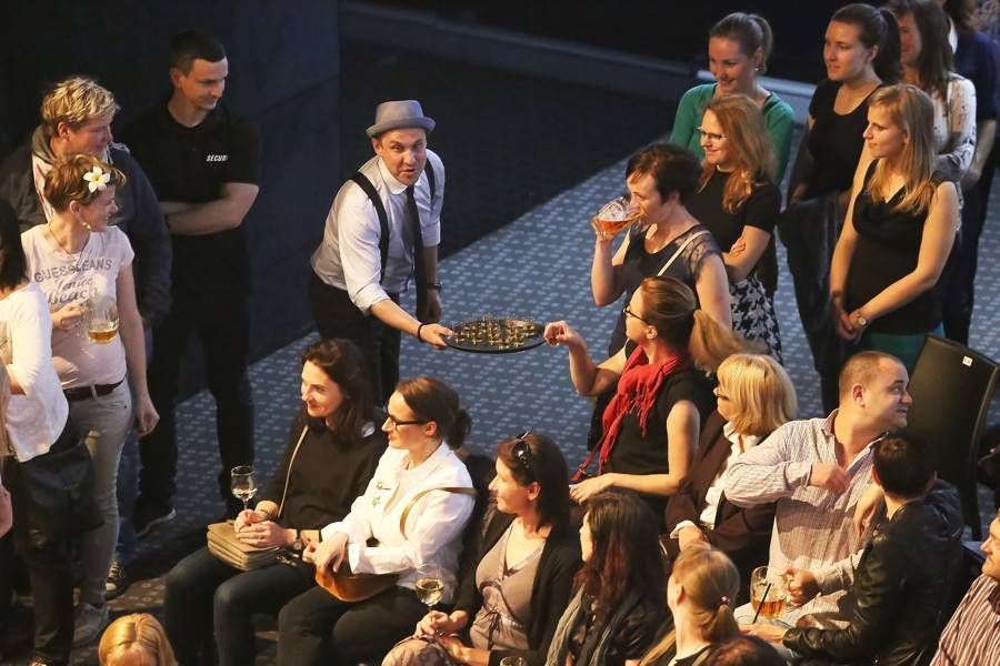 B-Side Band a Vojta Dyk třikrát vyprodali Brno, na prvním koncertě servírovali i whisky