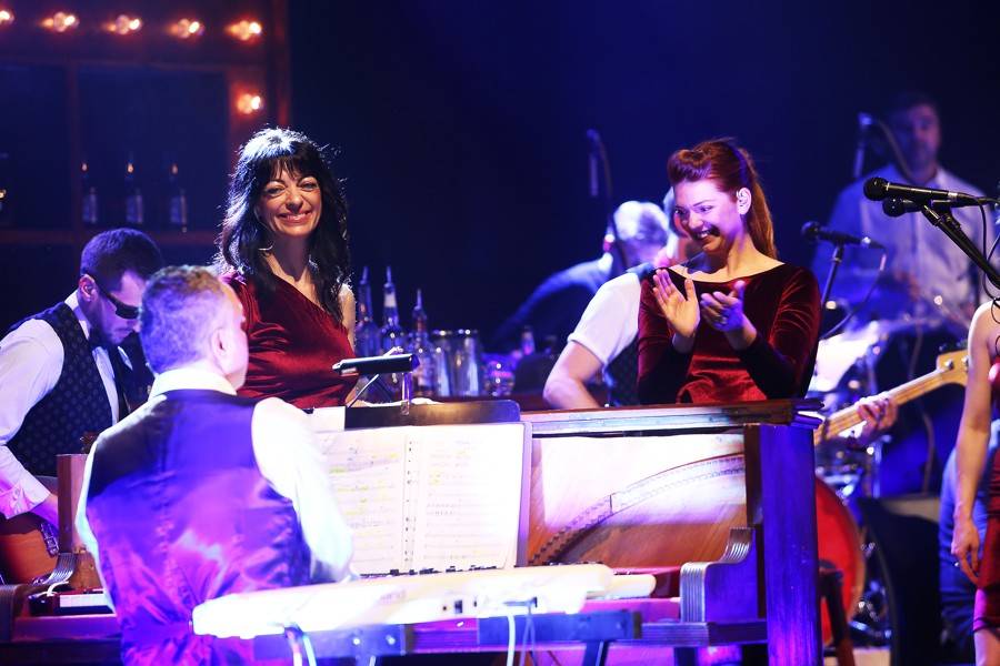 B-Side Band a Vojta Dyk třikrát vyprodali Brno, na prvním koncertě servírovali i whisky