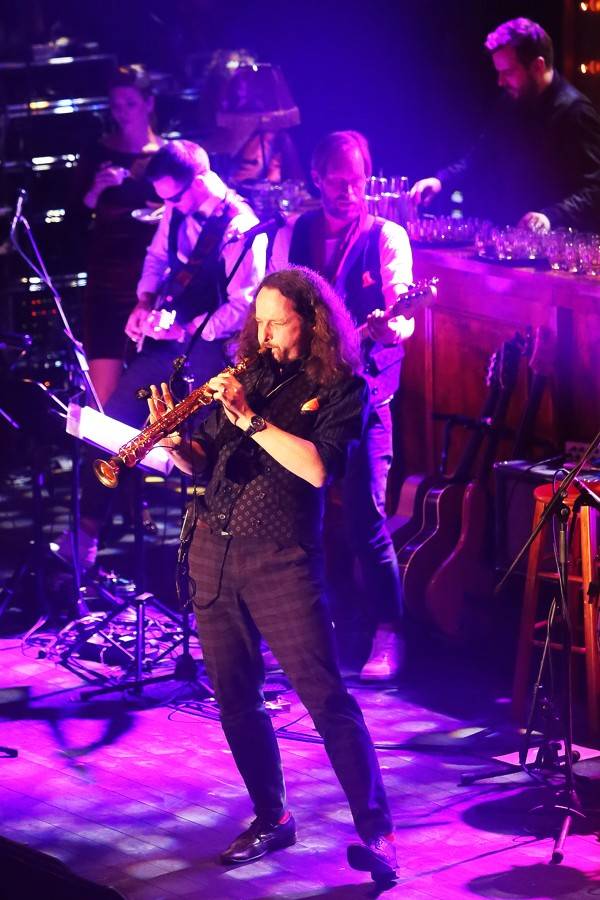 B-Side Band a Vojta Dyk třikrát vyprodali Brno, na prvním koncertě servírovali i whisky