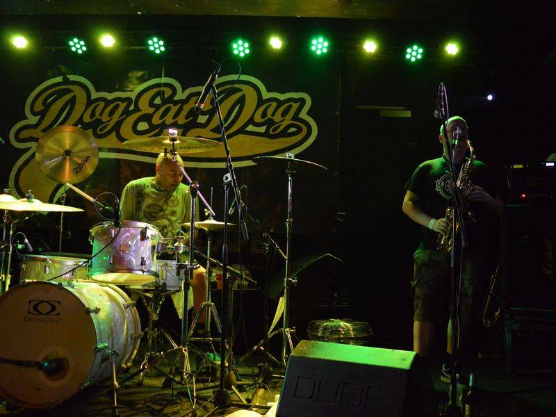 Dog Eat Dog zavítali v rámci českého turné do Rock Café, atmosféra byla skvělá