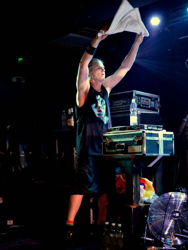 Dog Eat Dog zavítali v rámci českého turné do Rock Café, atmosféra byla skvělá