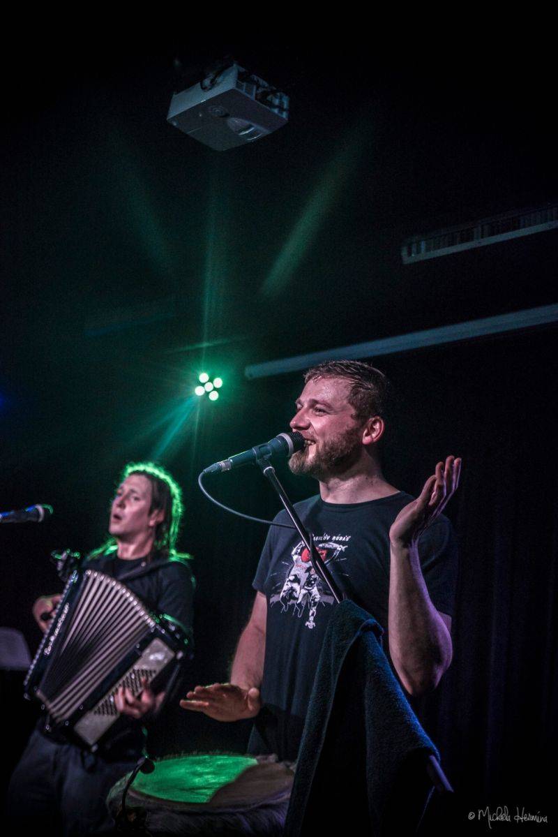 Vasilův rubáš bavil vtipnými texty i chytlavými melodiemi