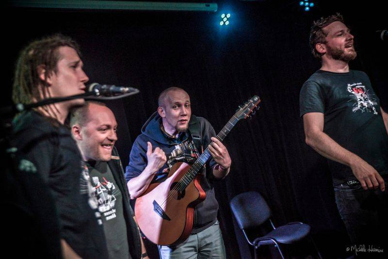 Vasilův rubáš bavil vtipnými texty i chytlavými melodiemi