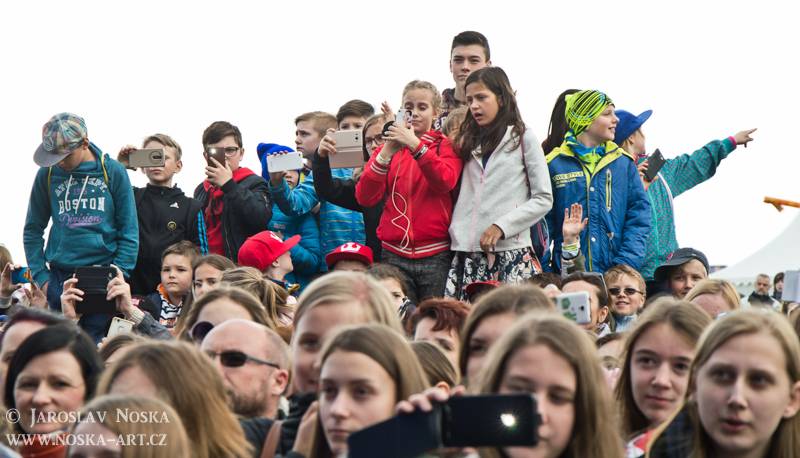 Utubering v Praze: Slza, ATMO music, Sebastian a YouTubeři se sešli v Letňanech