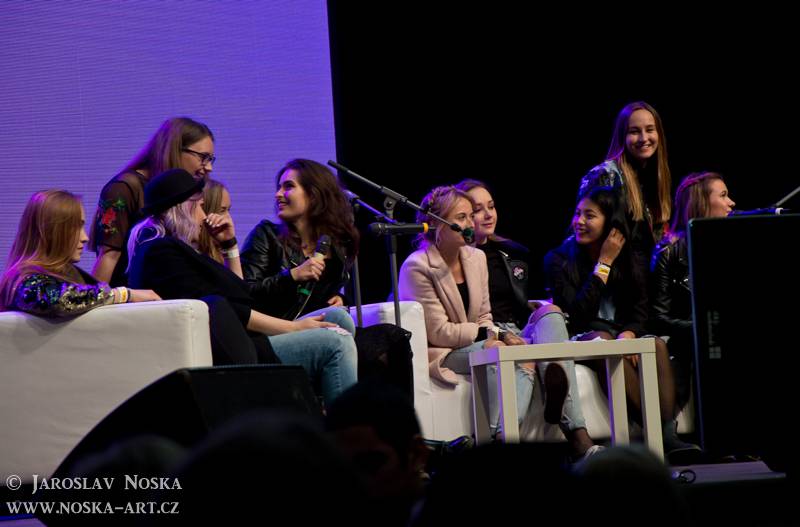 Utubering v Praze: Slza, ATMO music, Sebastian a YouTubeři se sešli v Letňanech