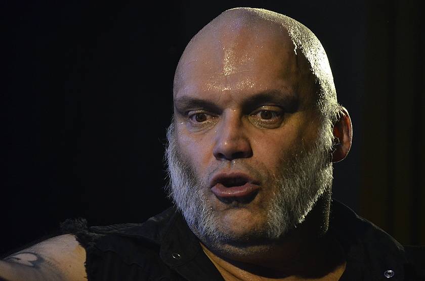 Bývalý zpěvák Iron Maiden Blaze Bayley slavil pálení čarodějnic v plzeňské Šeříkovce