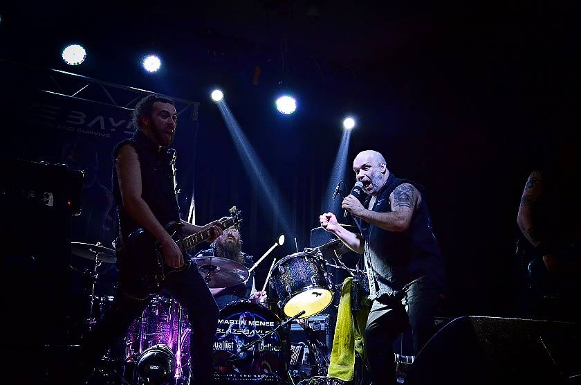 Bývalý zpěvák Iron Maiden Blaze Bayley slavil pálení čarodějnic v plzeňské Šeříkovce