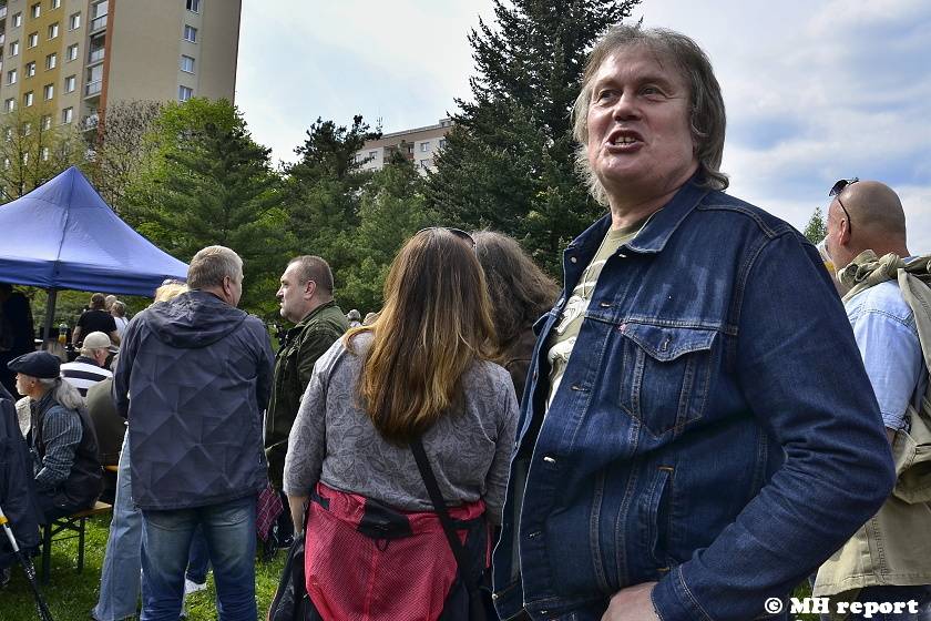 Milník času ve Chvojkových lomech: Starý psi, Postregenerace a další hráli v Plzni