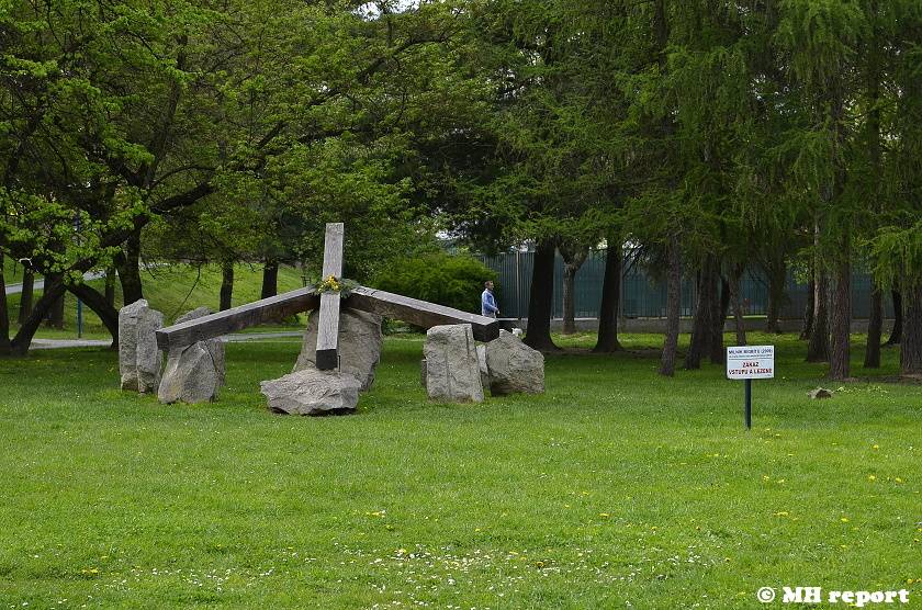 Milník času ve Chvojkových lomech: Starý psi, Postregenerace a další hráli v Plzni