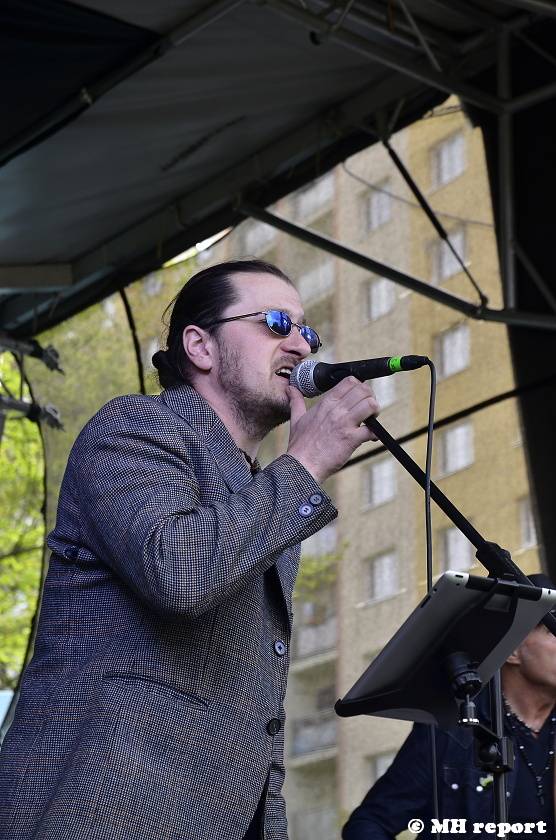 Milník času ve Chvojkových lomech: Starý psi, Postregenerace a další hráli v Plzni