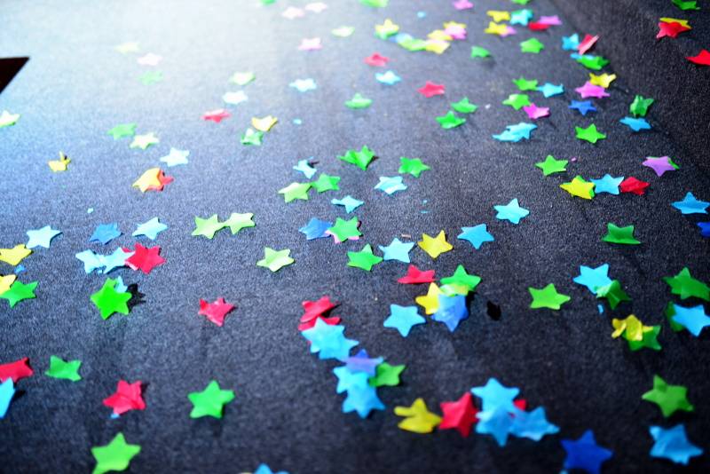 Nebe představili novou desku s velkou parádou. Zahráli v ostravském planetáriu