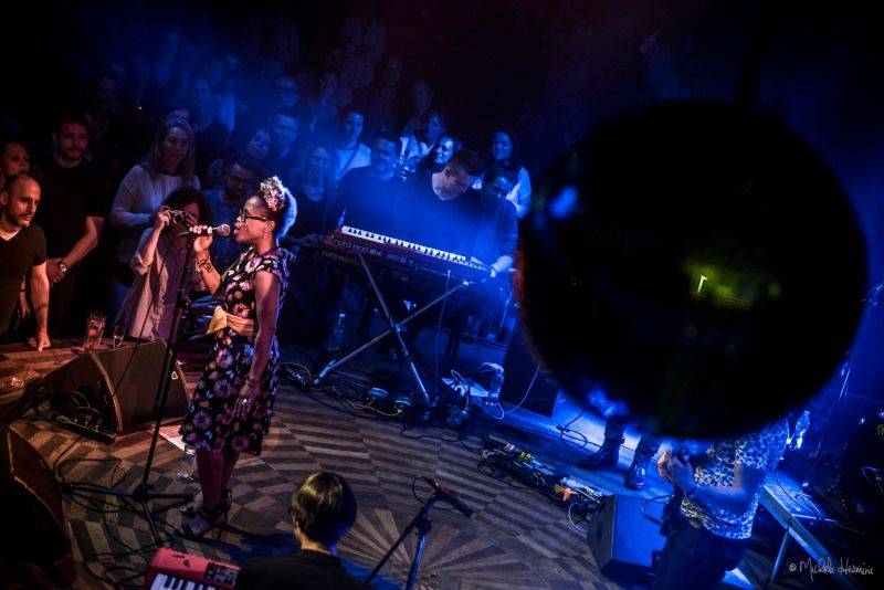 Bluesová Tonya Graves si získala ovace pražského Lucerna Music Baru