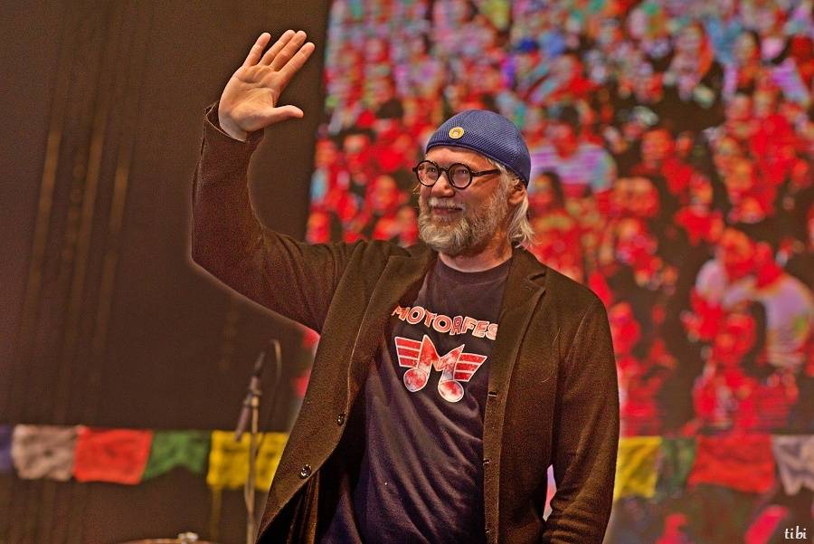 Zimní stadion v Českých Budějovicích ovládla hudební extraliga: Tomáš Klus, Lenny, Tata Bojs nebo Monkey Business