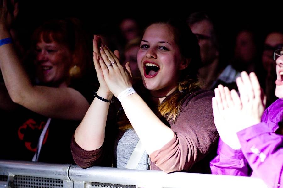 Zimní stadion v Českých Budějovicích ovládla hudební extraliga: Tomáš Klus, Lenny, Tata Bojs nebo Monkey Business