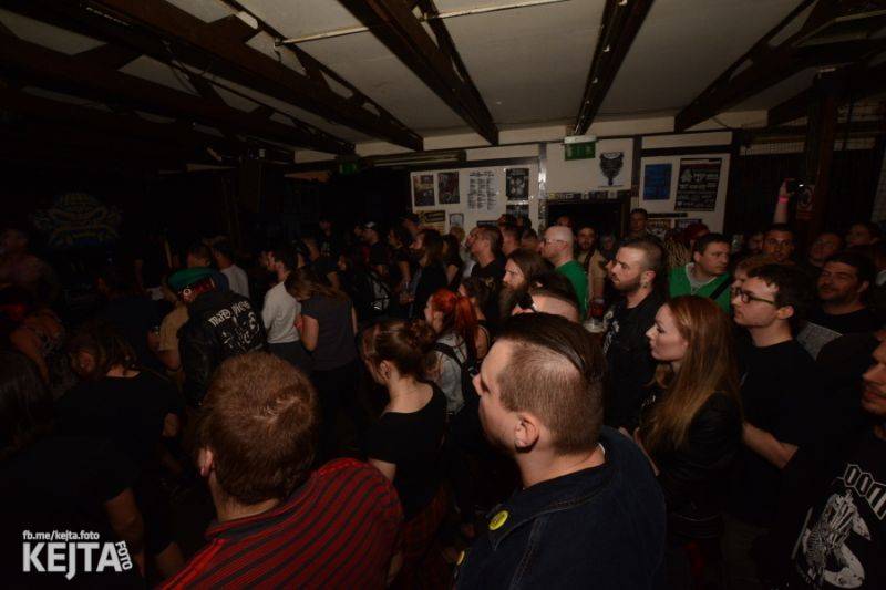 Davová psychóza v Praze rozvášnila fanoušky v rámci 30 Rokov Tour