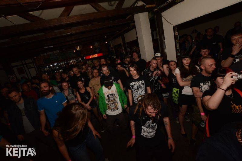 Davová psychóza v Praze rozvášnila fanoušky v rámci 30 Rokov Tour