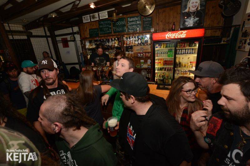 Davová psychóza v Praze rozvášnila fanoušky v rámci 30 Rokov Tour