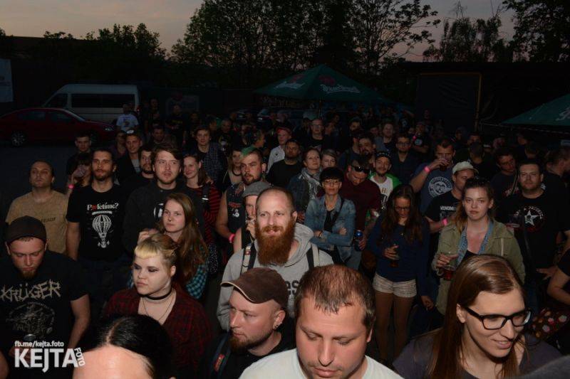 Davová psychóza v Praze rozvášnila fanoušky v rámci 30 Rokov Tour