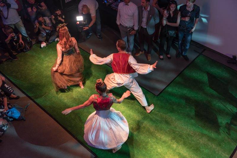 Bohyně z Vesny rozzářily pražskou Hauch Gallery