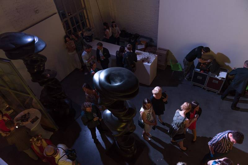 Bohyně z Vesny rozzářily pražskou Hauch Gallery