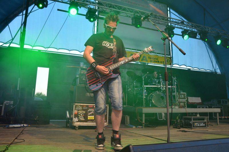 Letní parket Výrava zahájil sezónu s Horkýže Slíže, Vypsanou Fixou a De Bill Heads