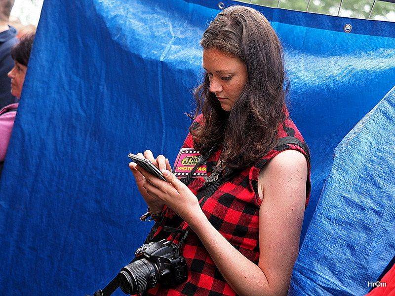 Tři sestry slavili v Braníku: Pivo teklo proudem, tančilo se pogo a vládla punková nálada