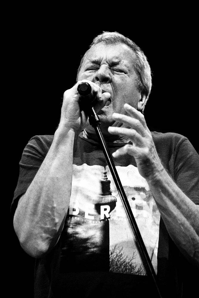 Deep Purple se vrátili do Prahy, britské hardrockové legendy rozbouřily O2 arenu