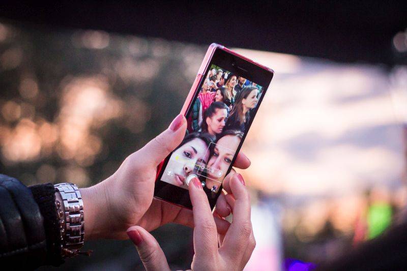 Monkey Business zavítali do Kavárny de Luxe. Ve Žlutých lázních převzali Zlatou desku