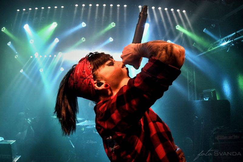 Ukrajinský uragán jménem Jinjer vtrhl na brněnskou Melodku