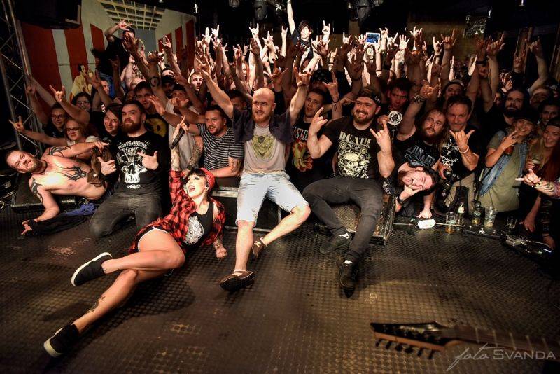 Ukrajinský uragán jménem Jinjer vtrhl na brněnskou Melodku