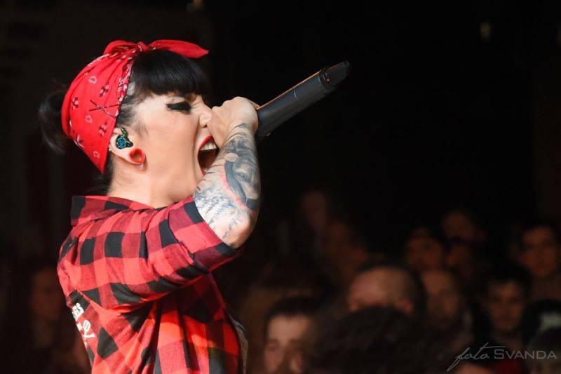 Ukrajinský uragán jménem Jinjer vtrhl na brněnskou Melodku