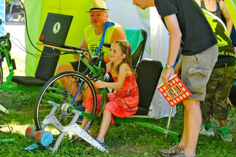Víkend Mezi ploty: Bohnice ožily hudbou i divadlem, hráli Tomáš Klus, Aneta Langerová, Mňága a Žďorp a další