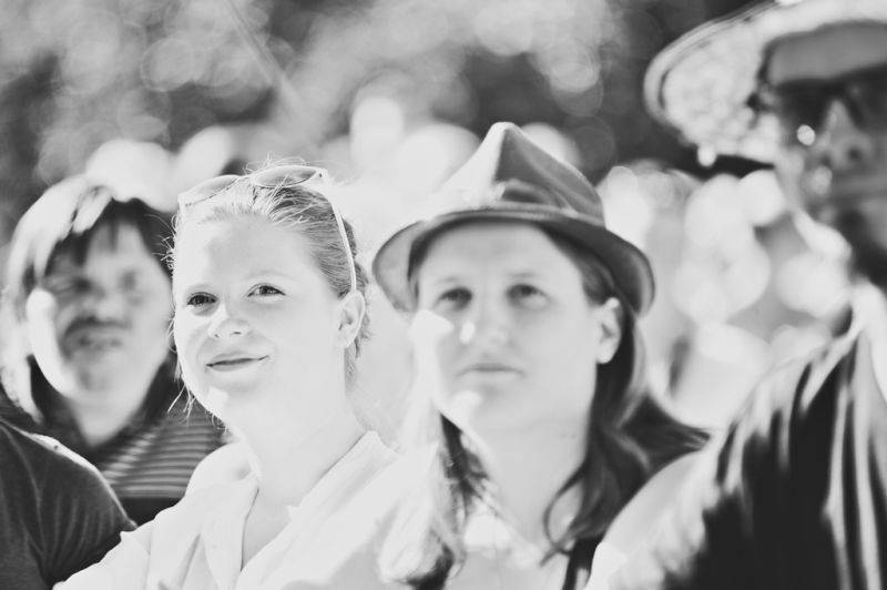 Víkend Mezi ploty: Bohnice ožily hudbou i divadlem, hráli Tomáš Klus, Aneta Langerová, Mňága a Žďorp a další