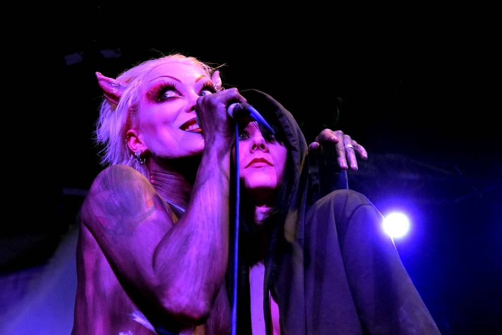 Grausame Töchter - Dekadence a nahota v pražské Nové Chmelnici