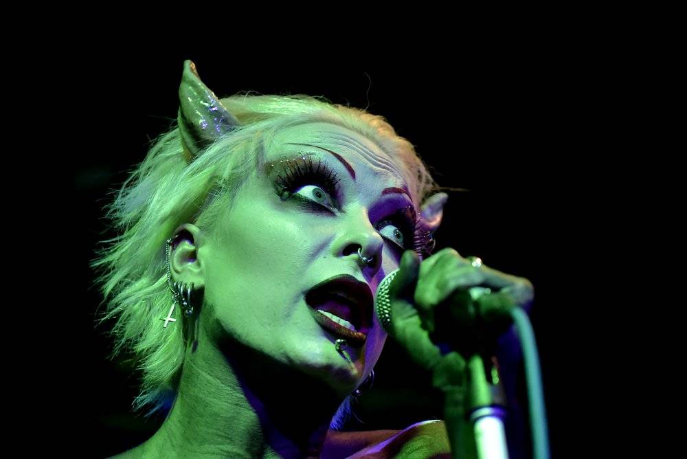 Grausame Töchter - Dekadence a nahota v pražské Nové Chmelnici